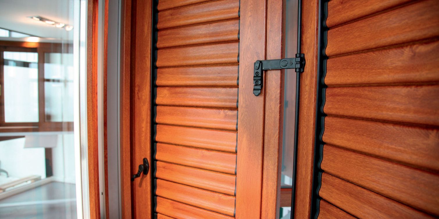 persiane-scuri-legno-italia-srl-parma